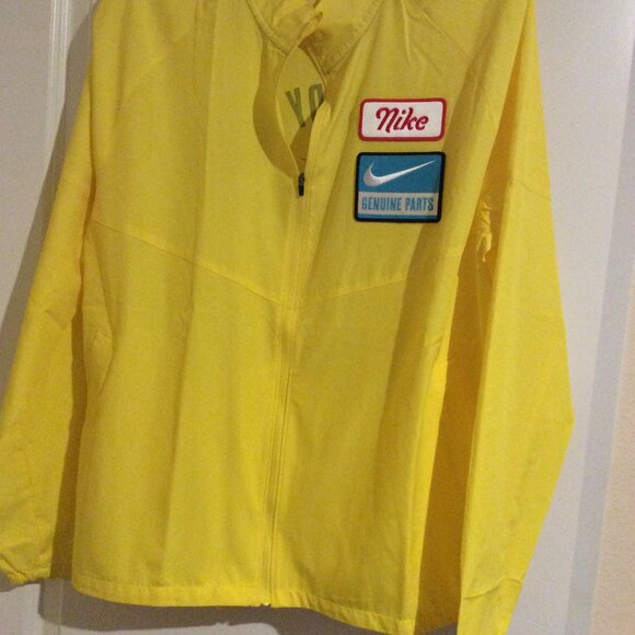 NIKE NYLON Genuine Parts Wind Breaker Collectors Size Large